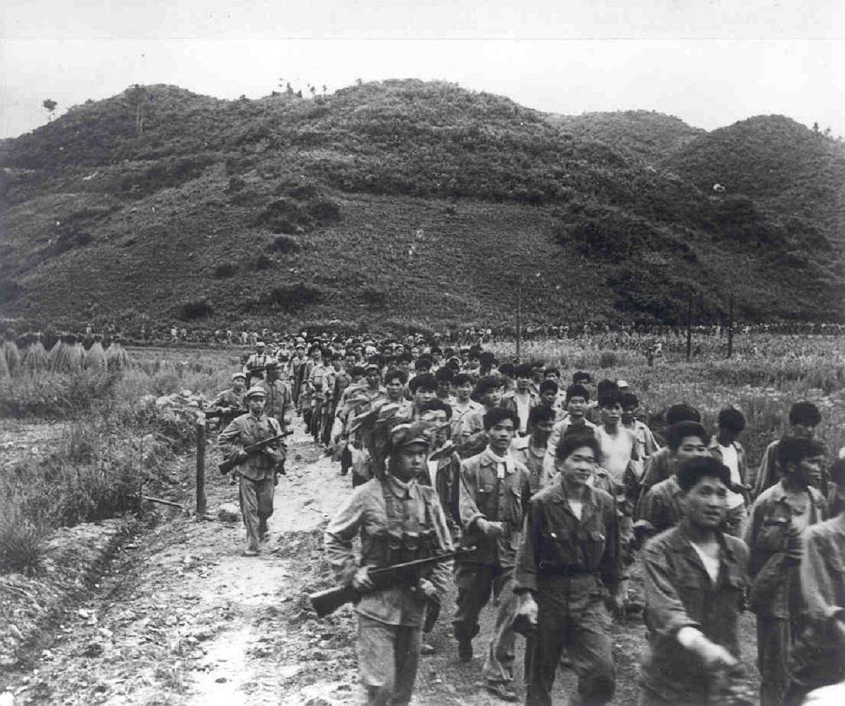 AYXapp下载-关于孱弱阵容顽强战斗，晋级路上脚踏实地的信息