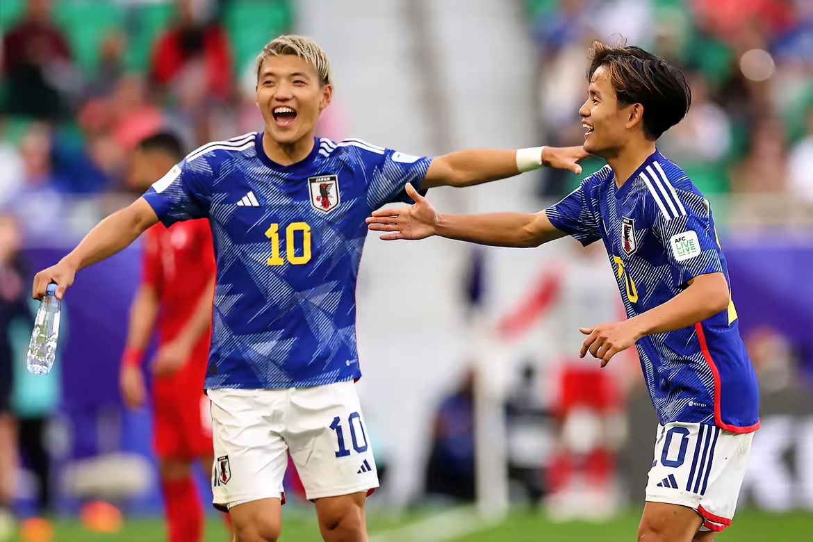 日本队击败对手喜获重要胜利 日本队击败对手喜获重要胜利