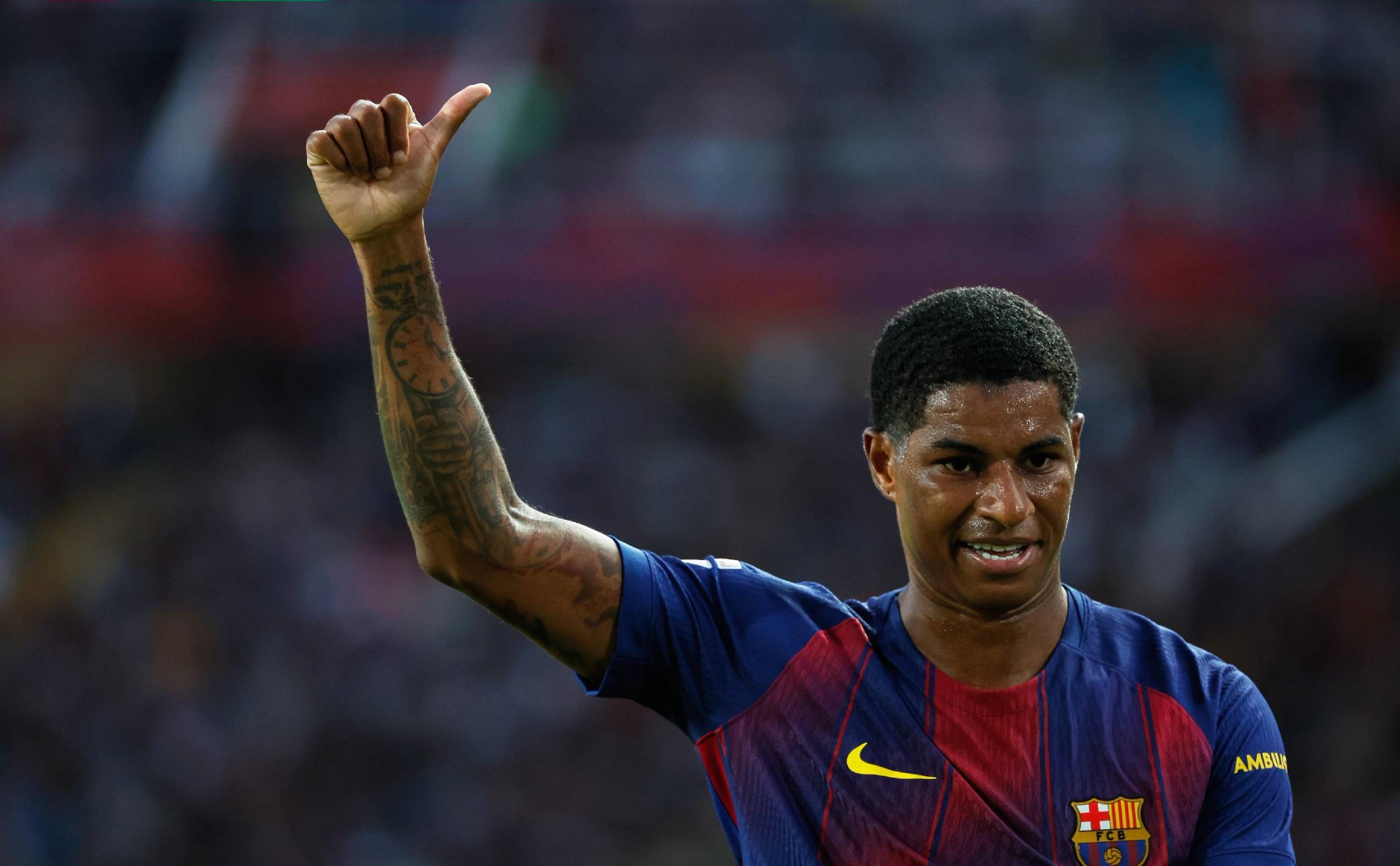 包含东欧战神大放异彩,梅开二度助球队晋级欧冠的词条 包含东欧战神大放异彩,梅开二度助球队晋级欧冠的词条